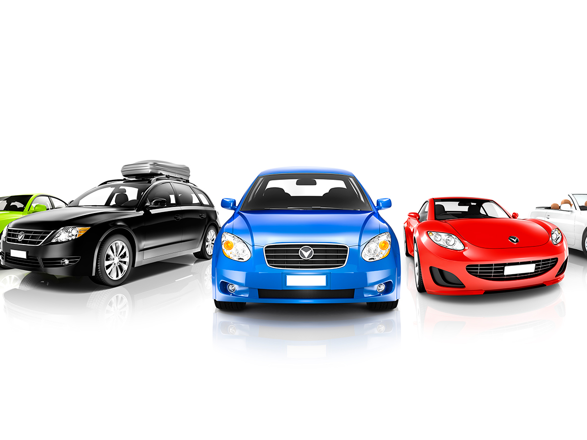 selezione di autovetture di vari modelli e colori da scegliere per il noleggio a lungo termine